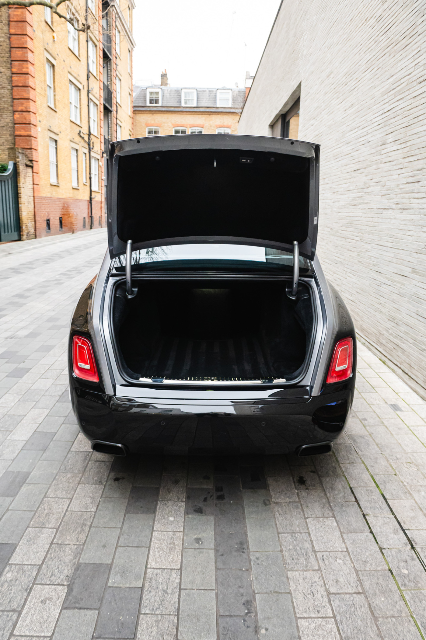 Rolls Royce Phantom