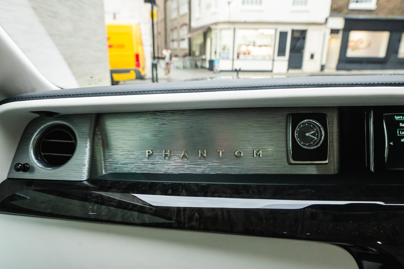 Rolls Royce Phantom